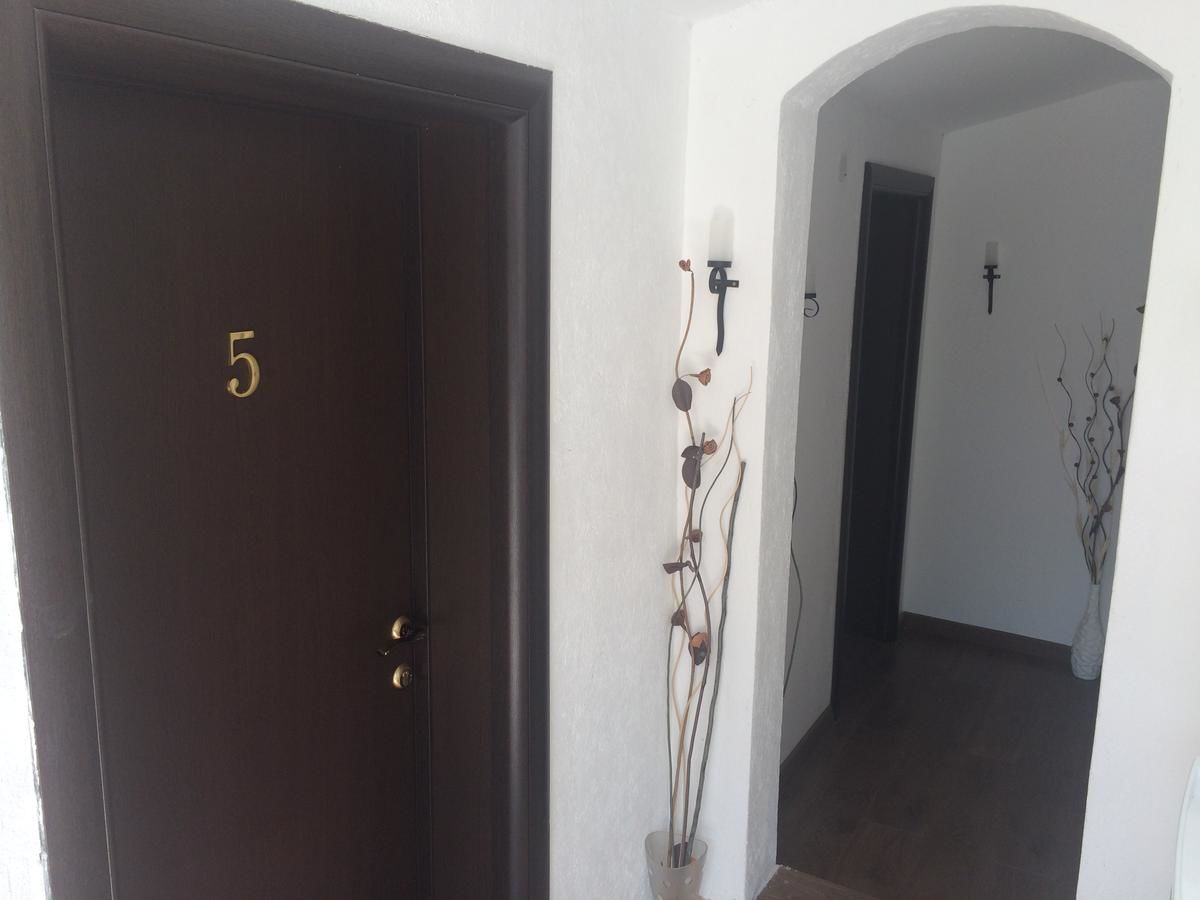 Гостевой дом Apartments OldTown Подгорица